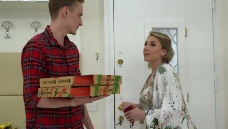 Beautiful French MILF Julie Holly Gets Anal Pounded By The Pizza Delivery Guy