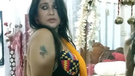 Indian hot mom amazing xxx fucking with teen stepson! Hindi hot sex