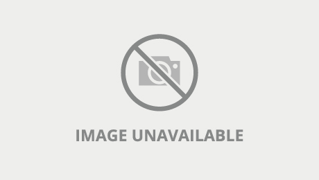 MILF Stepmom Pleasures Injured Stepson To Get The Cum She's Been Craving